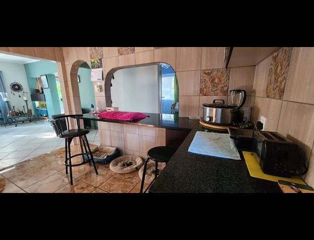 3 BEDROOM HOUSE FOR SALE IN SAICCOR